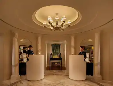 The Peninsula Shanghai - 24