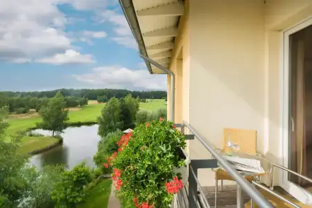 Best Western Premier Castanea Resort - 86