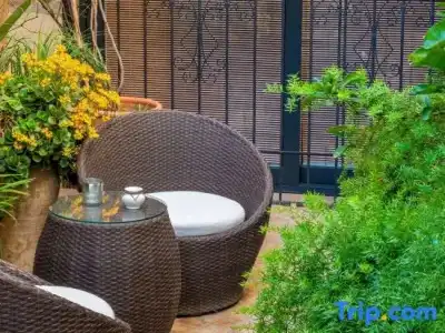 Karawan Riad - 84