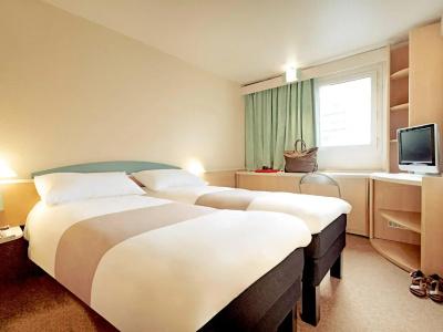 ibis Chambery - 3