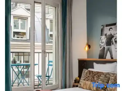 Lyric Paris - 87