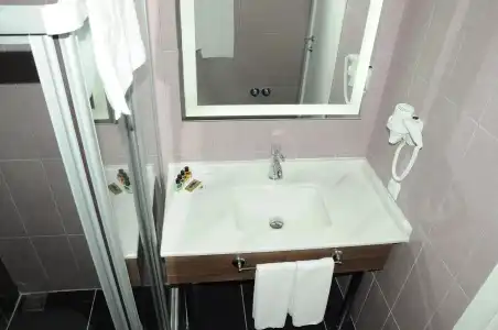 Adana City Boutique - 6