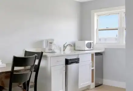 A Wave Inn - 12