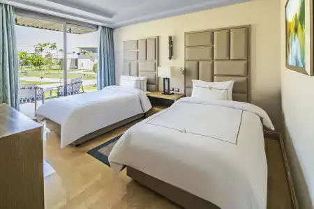 Rixos Premium Magawish Suites and Villas - 4