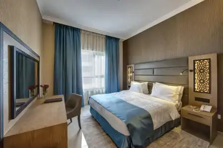 Class Apartments - 2