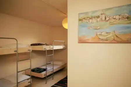 Zig ZAG Hostel - 1