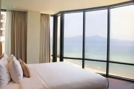 Holiday Beach Danang - 300
