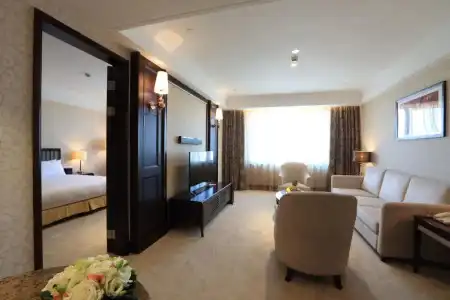 Evergreen Laurel Shanghai - 49