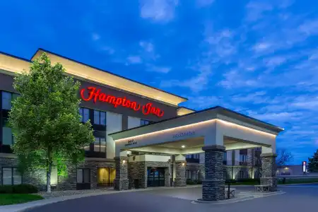 Hampton Inn Sioux Falls - 31