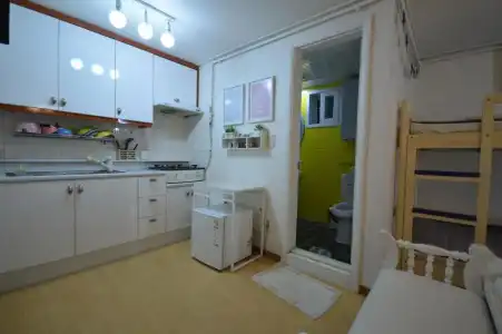 Han River Residence & Guesthouse in Seoul - 184