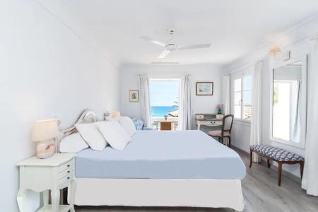 The Sea Club - 122