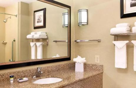 Four Points by Sheraton Memphis Southwind - 38