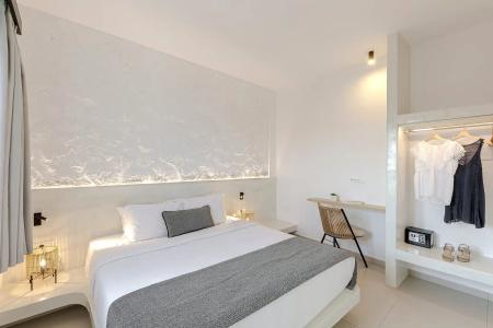 Onyx & Suites - 167