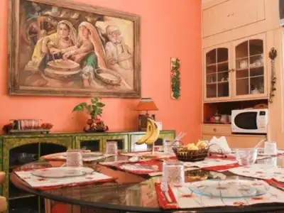 Delhi Bed and Breakfast - 6