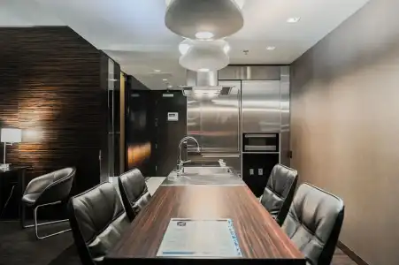 Beautiful Palms Place Suite - 186
