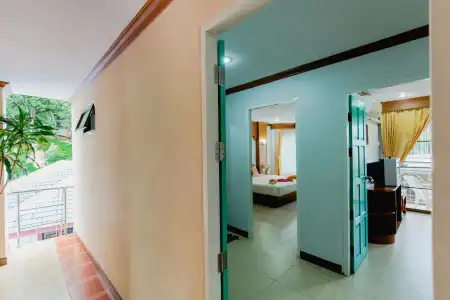 RK Guesthouse - 3