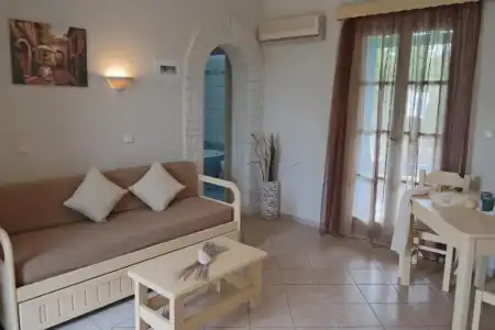 Aggeliki's Diamond - 88