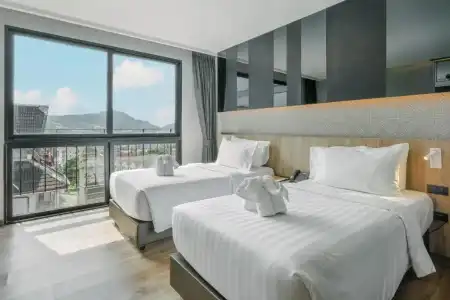Rak Elegant Patong - 73