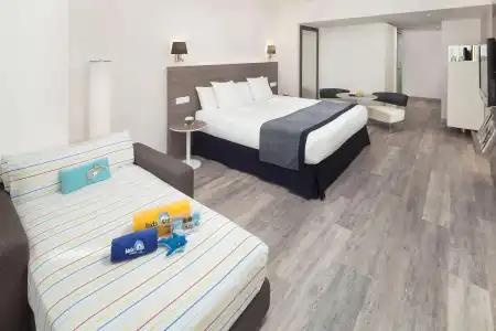 Melia Lebreros - 8