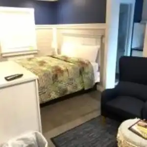Crystal Sands Motel - 12