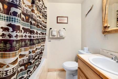 Nicky's Resort - 106