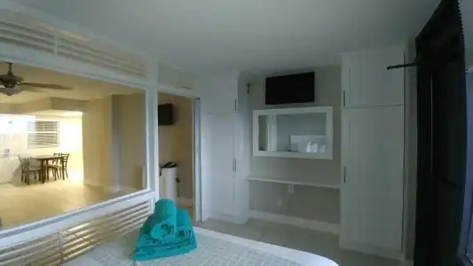 The Maverick Resort - 3