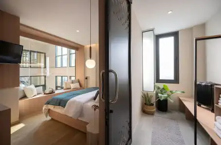 Shan Villas Sukhumvit - 23