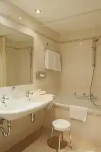 Bristol - 22