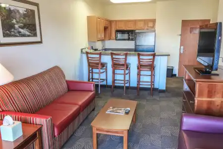 Best Western Lubbock West Inn & Suites - 36