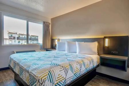 Motel 6 Santa Fe - 70