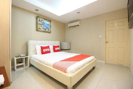 OYO 102 Diamond Residence Silom - 5