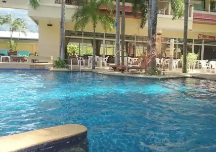 Baumanburi Patong - 19