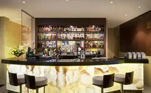 Crowne Plaza Bucharest by IHG - 11