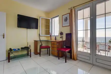 Sun Rose Apartments - 62