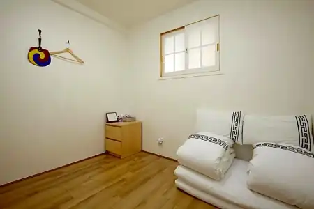 Hanok 24 Guesthouse Gyeongbokgung - 76