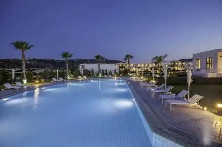 Lakitira Suites - 13