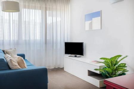 Marbela Apartments & Suites - 160