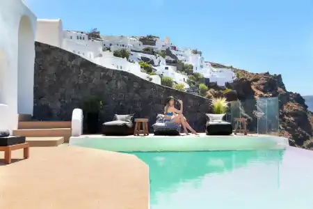 Olvos Luxury Suites - 44