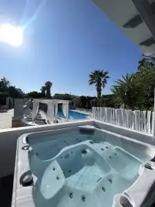 Zoumis Residence - 226