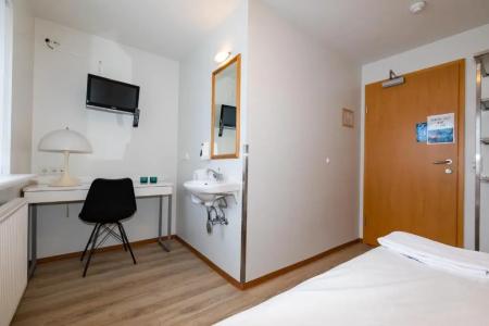 Akureyri Hostel - 37