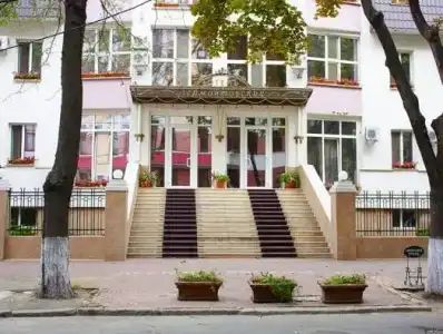 Lermontovskiy - 16