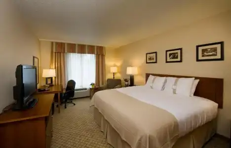 Holiday Inn Purdue - Fort Wayne by IHG - 52
