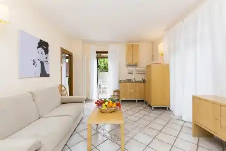 Cristina - 284