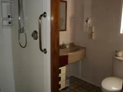New Haven Motel - 9