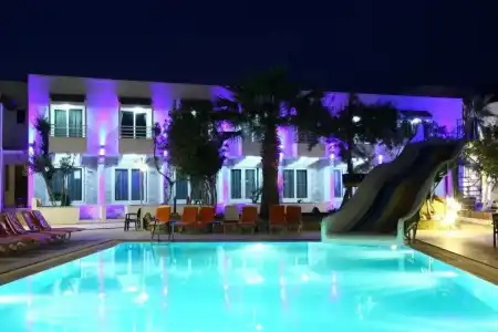 Delfi & Spa - 9