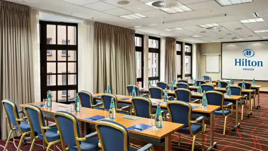 Hilton Dresden - 48