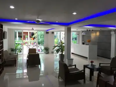 Chic n Chill Bed & Breakfast - 0