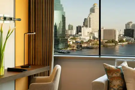 Millennium Hilton Bangkok - 8