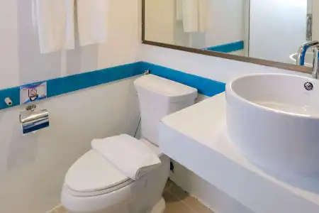 Days Inn by Wyndham Patong Beach Phuket - 9