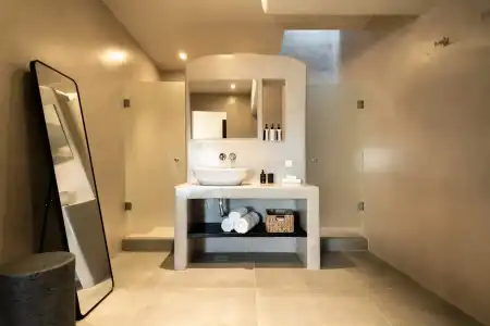 Black Diamond Suites - Adults Only - 86